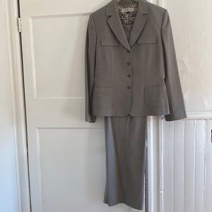 Women’s Suit by Tahari size 12.